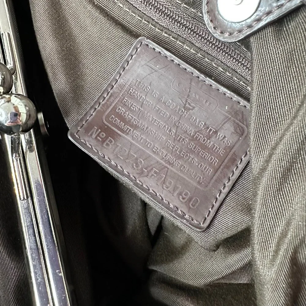 Coach Khaki and Mahogany Stripe Signature Kisslock Carryall Bag F19190 - Picture 11 of 13